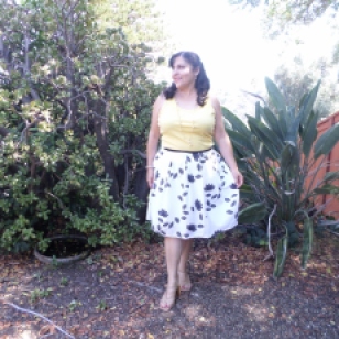 refashioned skirt with foldover elastic and yellow tank